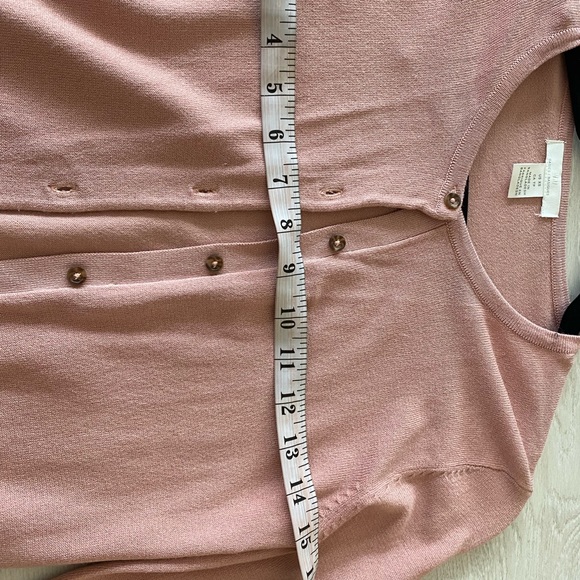 H & M Cardigan with Buttons XS - Picture 4 of 6